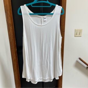 Old Navy Women's Classic White Tank Top